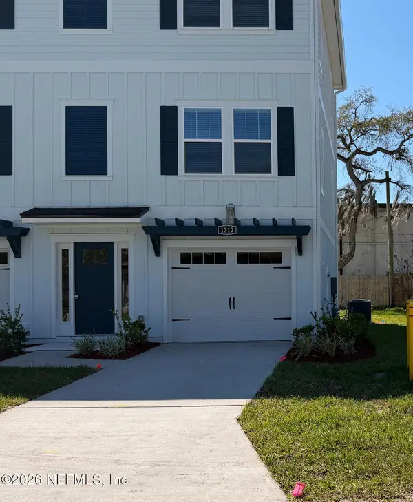 1312 1st N Avenue, Jacksonville Beach, FL 32250