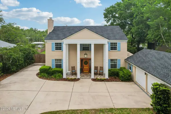 2443 Holly Point E Road, Orange Park, FL 32073