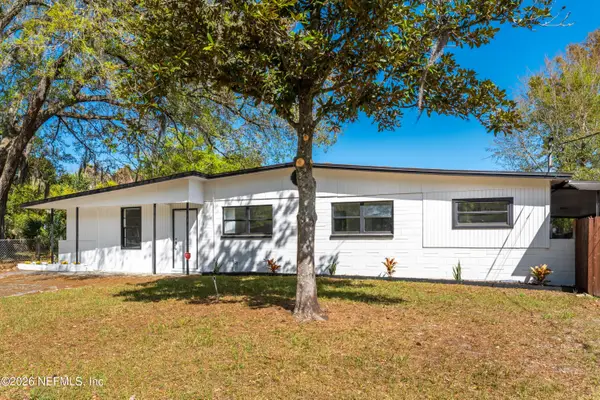 7541 Strato Road, Jacksonville, FL 32210