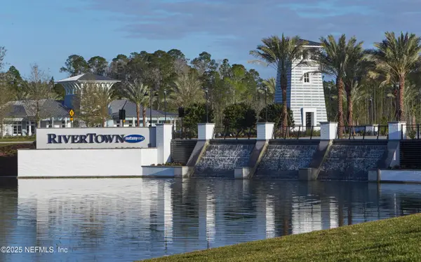 530 Adirondack Drive, St. Johns, FL 32259