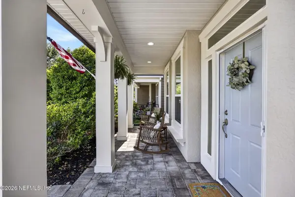 160 Blackwater Way, St. Johns, FL 32259