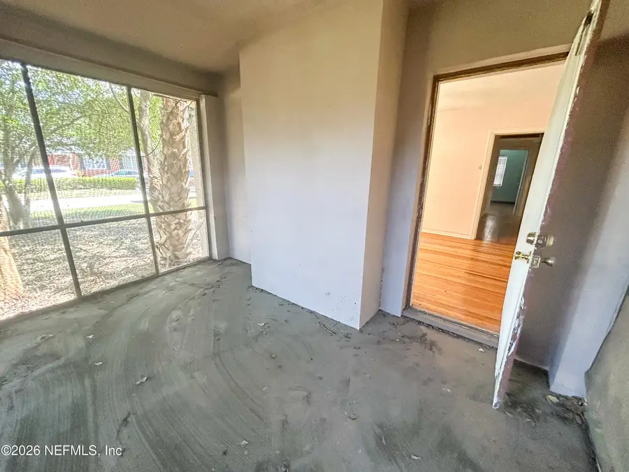4242 Pinewood Avenue, Jacksonville, FL 32207 - #2