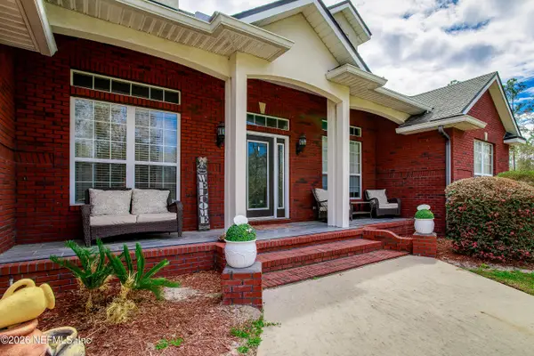 3795 Raintree Drive, Macclenny, FL 32063