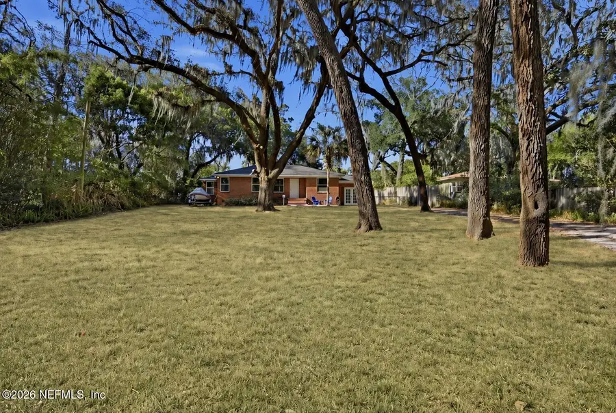 10227 Lakeview W Road, Jacksonville, FL 32225 - #3