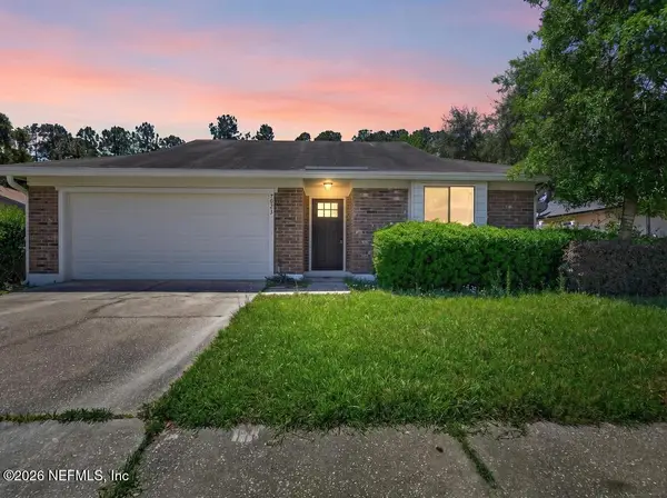 7053 Eagles Perch Drive, Jacksonville, FL 32244