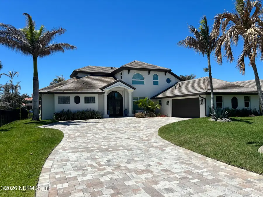 134 Island View Drive, Indian Harbour Beach, FL 32937 - #2