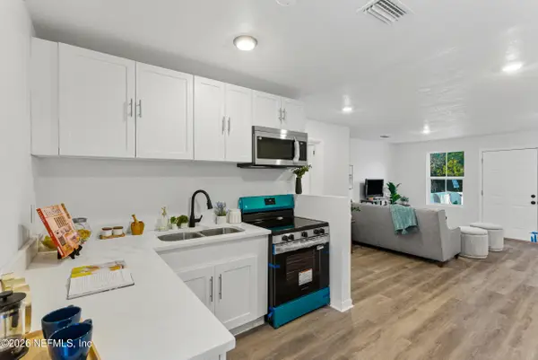 2892 Gilmore Street, Jacksonville, FL 32205