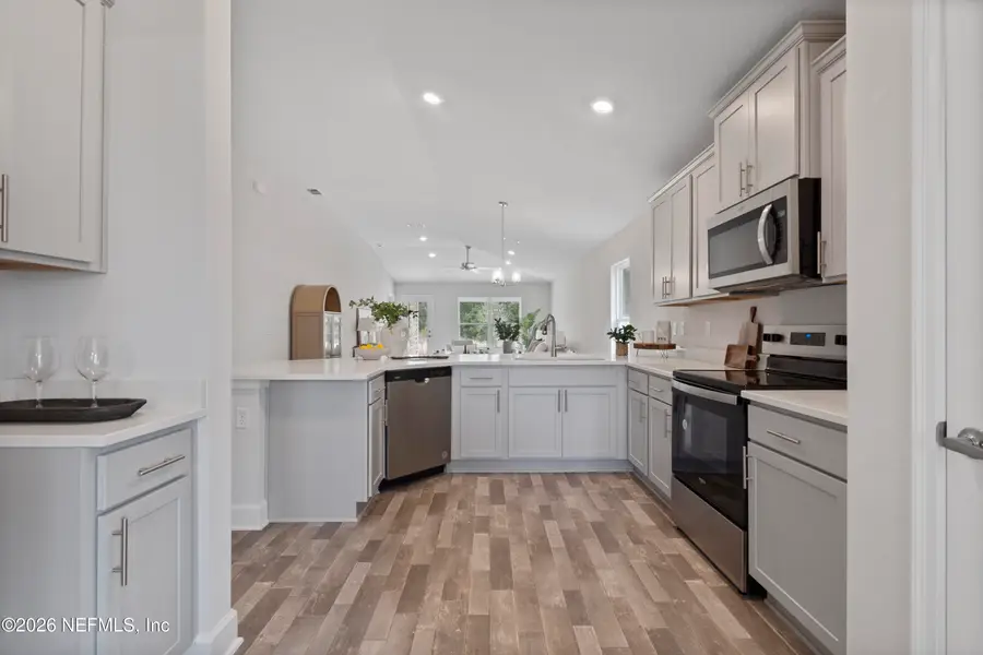 8303 Helmsley Boulevard, Jacksonville, FL 32219 - #3