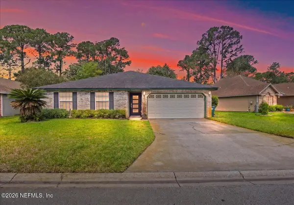 2120 St Martins E Drive, Jacksonville, FL 32246