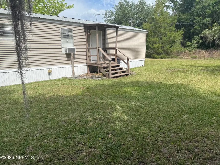 105 Canary Lane, Satsuma, FL 32189 - #2