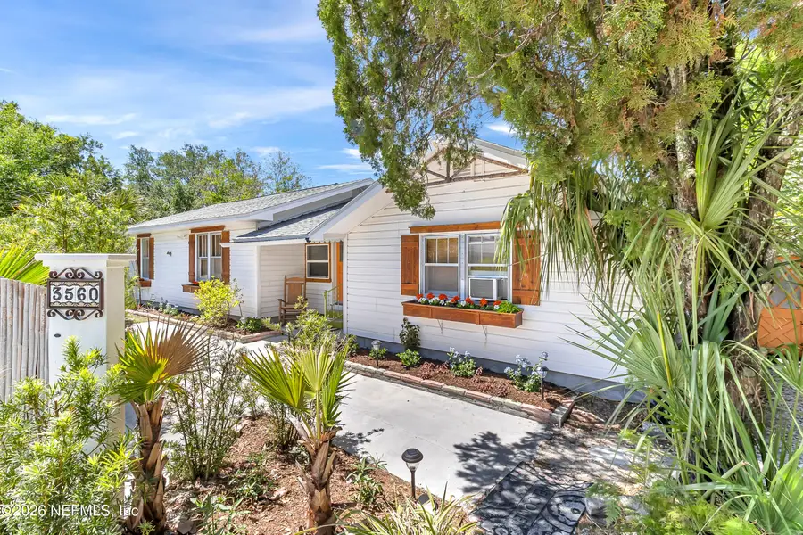 3560 Martin Avenue, Mount Dora, FL 32757 - #2