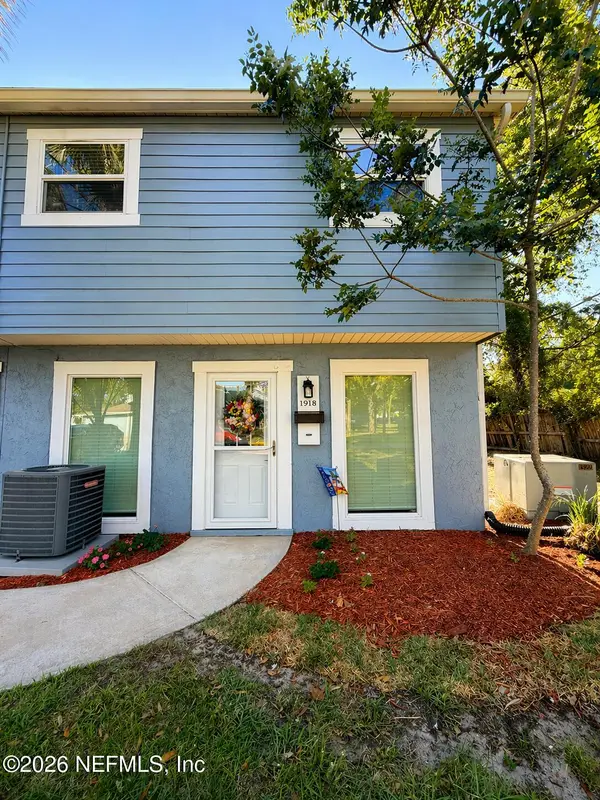 1918 Willowood Drive, Jacksonville, FL 32225