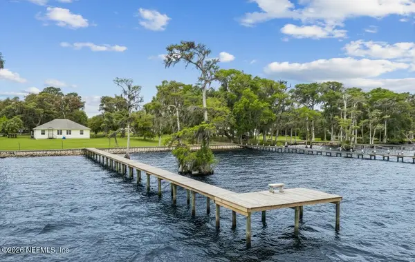 102 Sandra Lane, Crescent City, FL 32112