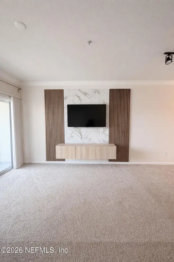 8290 Gate W Parkway #141, Jacksonville, FL 32216