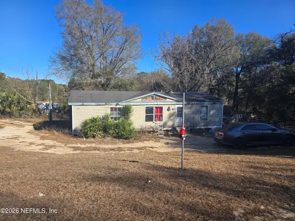 120 Cline Avenue, Interlachen, FL 32148