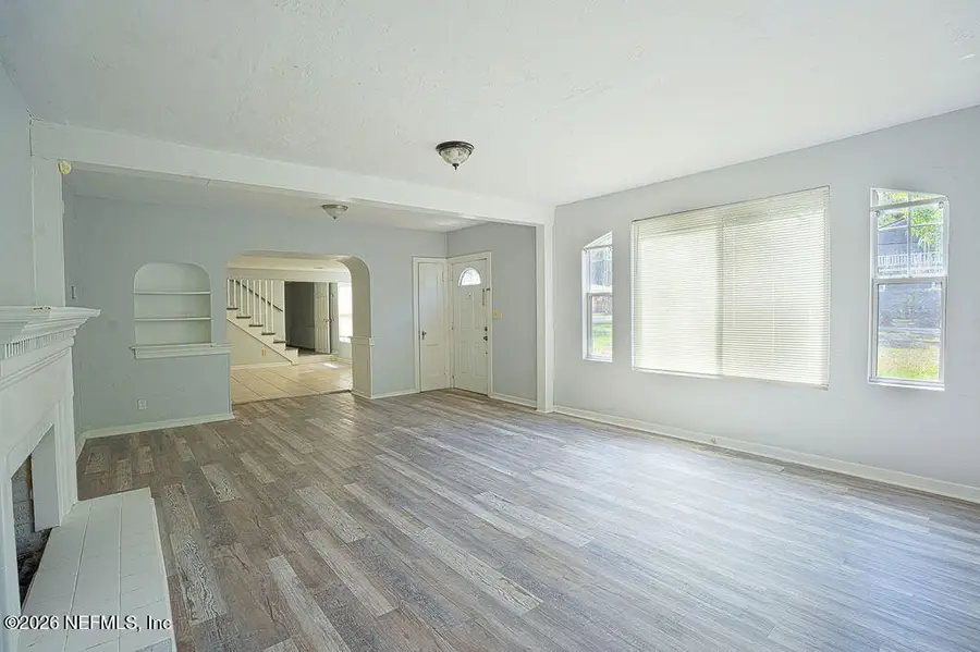 2233 Schumacher Avenue, Jacksonville, FL 32207 - #3