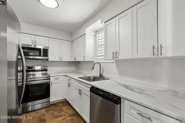 1735 El Camino Road #2, Jacksonville, FL 32216