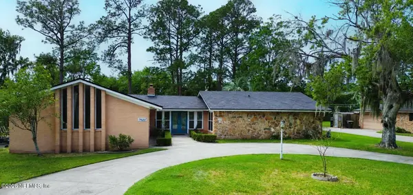 7620 Duclay Forest W Drive, Jacksonville, FL 32244