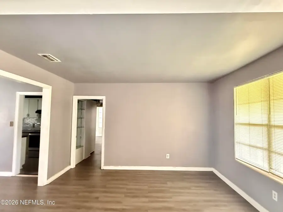 8384 Delaware Avenue, Jacksonville, FL 32208 - #3