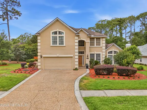 8614 Hunters Creek S Drive, Jacksonville, FL 32256