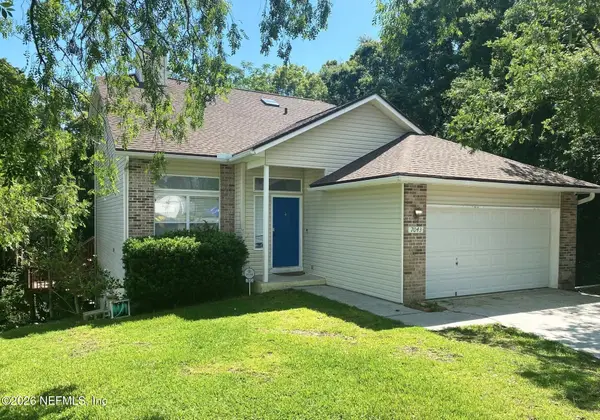 7043 Valley Crest Court, Jacksonville, FL 32277