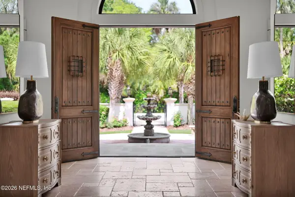 217 Isle Way Lane, Ponte Vedra Beach, FL 32082