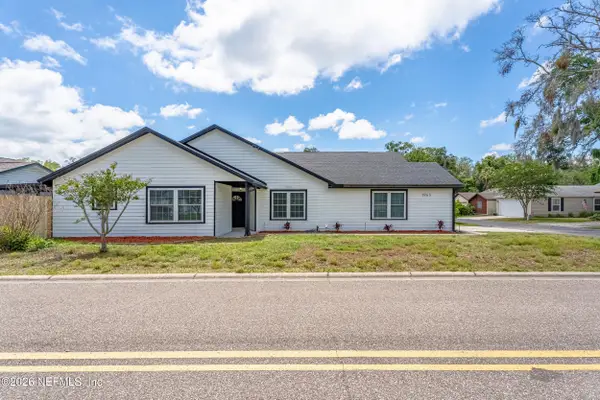 1963 Acorn W Run, Orange Park, FL 32073
