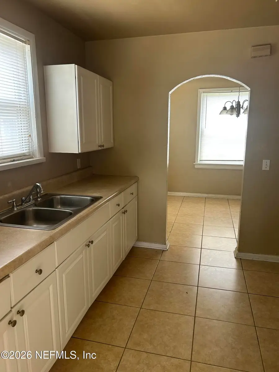 651 W 46th Street, Jacksonville, FL 32208 - #2