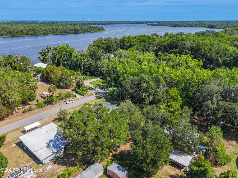 139 Dunn Avenue, San Mateo, FL 32187 - #3