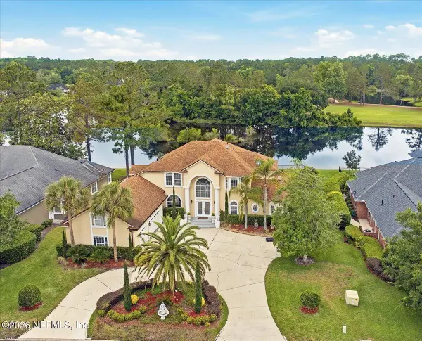 8219 Chester Lake N Road, Jacksonville, FL 32256