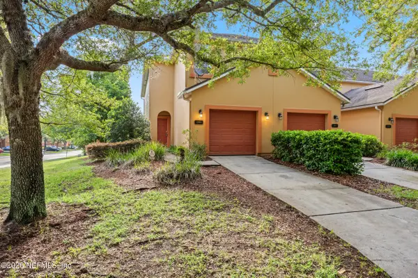 2551 Summit View Drive, Jacksonville, FL 32210