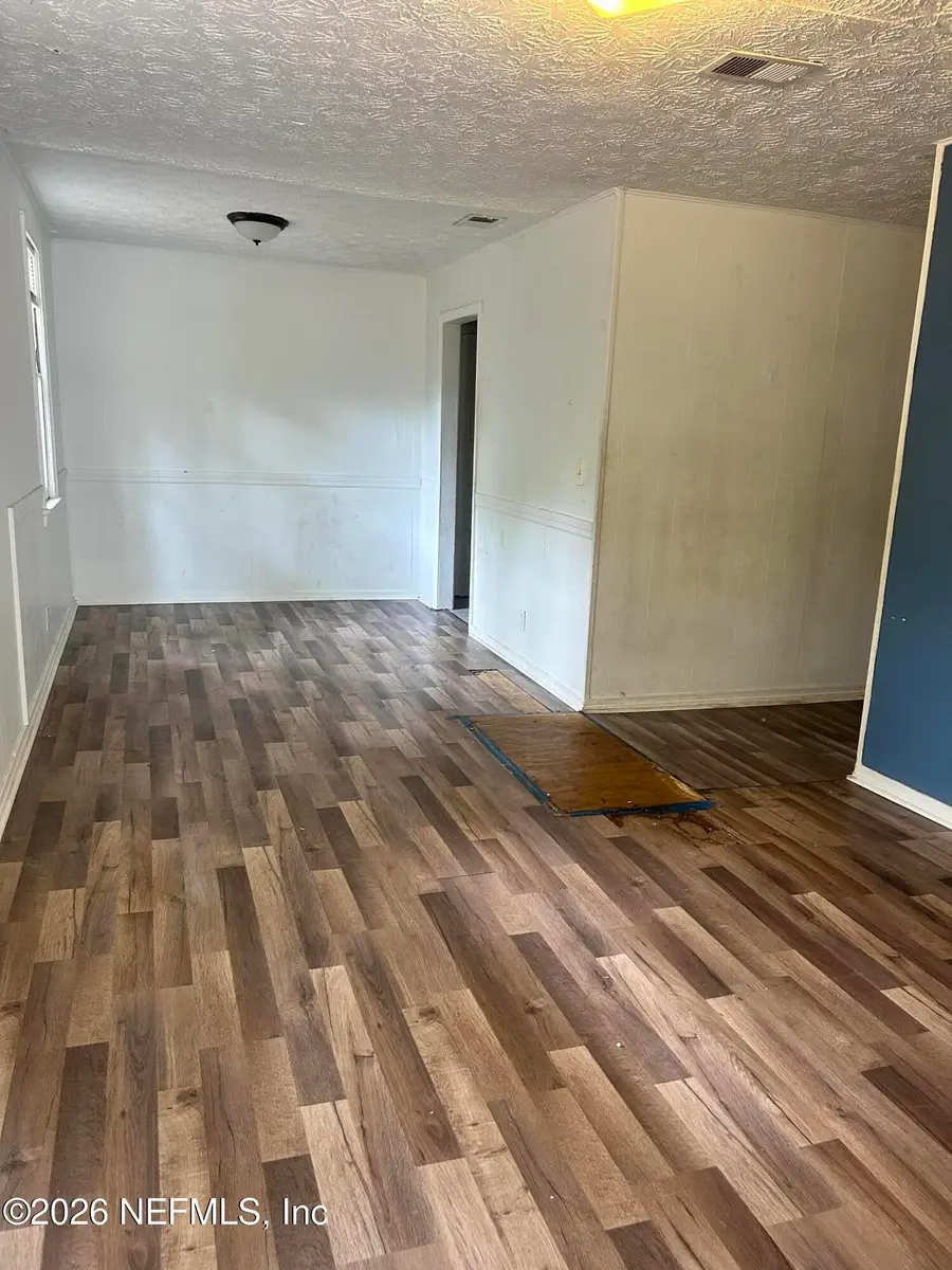 3252 Thomas Street, Jacksonville, FL 32254 - #2