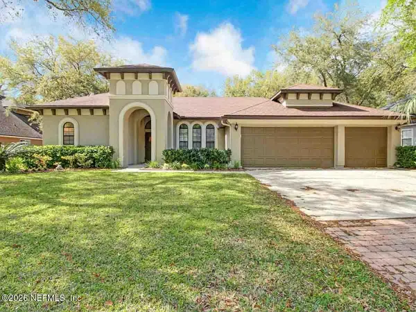 1876 Oakchime Drive, Orange Park, FL 32065