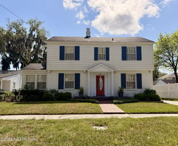2722 White Oak Lane, Jacksonville, FL 32207