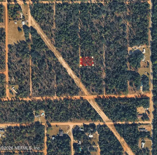 122 Bay Street, Interlachen, FL 32148