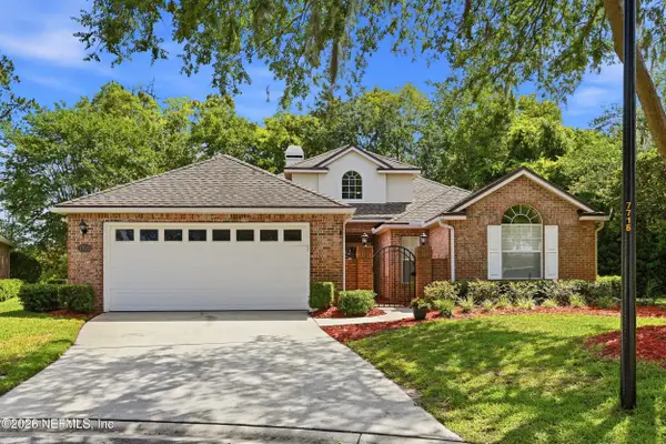 7720 Deerwood Point Court #8, Jacksonville, FL 32256