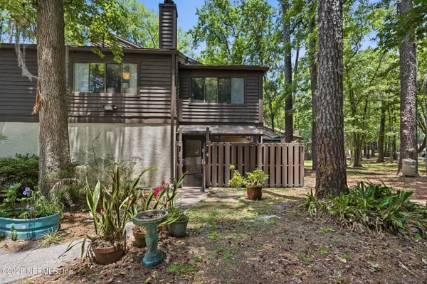 10439 Bigtree W Circle, Jacksonville, FL 32257