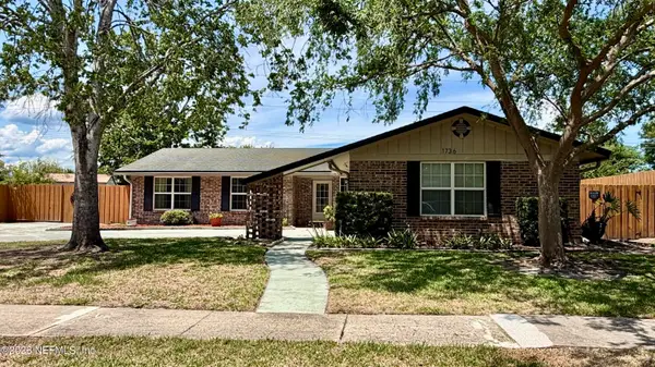 1736 Papaya N Drive, Orange Park, FL 32073