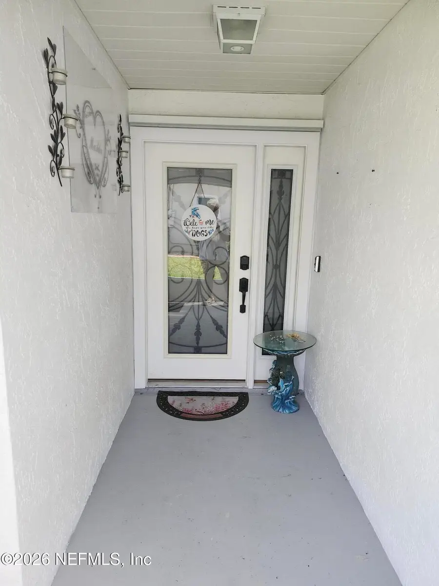4 Chippeway Court, Palm Coast, FL 32137 - #3