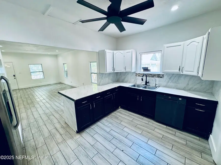 1041 E 14th Street, Jacksonville, FL 32206 - #3