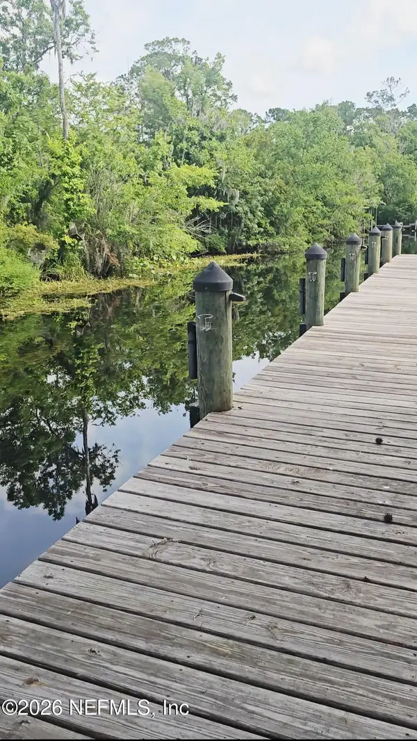 5079 Hide A Way Drive, Jacksonville, FL 32258
