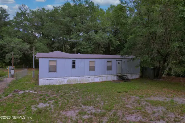 104 Helen Avenue, Interlachen, FL 32148