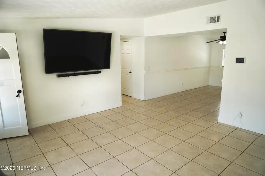 106 River Drive, East Palatka, FL 32131 - #3