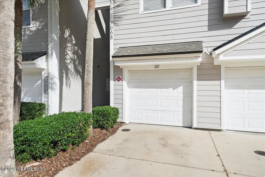 7068 Deer Lodge Circle #107, Jacksonville, FL 32256 - #3
