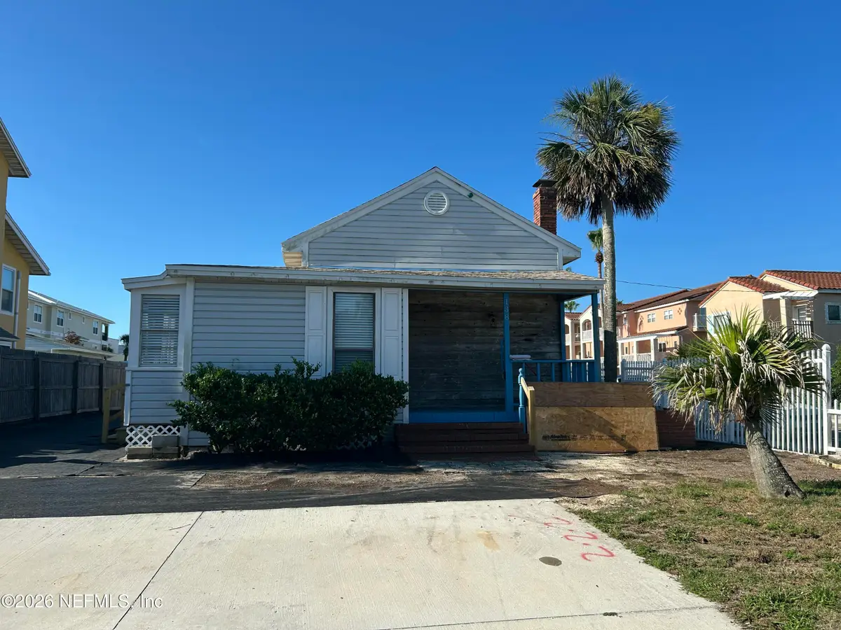 138 12th S Avenue, Jacksonville Beach, FL 32250 - #1