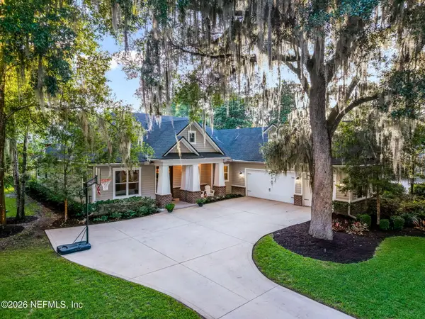 133 Holly Berry Lane, St. Johns, FL 32259