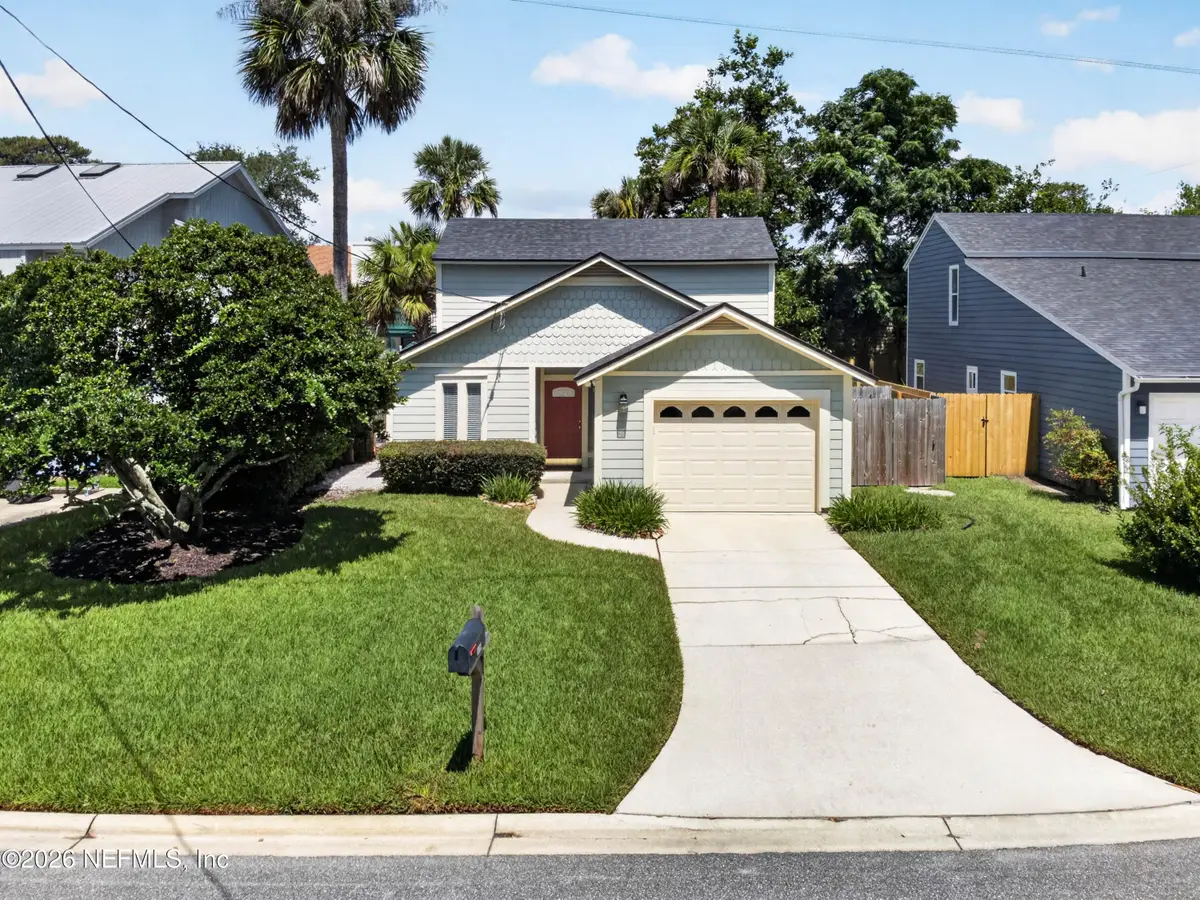 186 Pine Street, Atlantic Beach, FL 32233 - #1