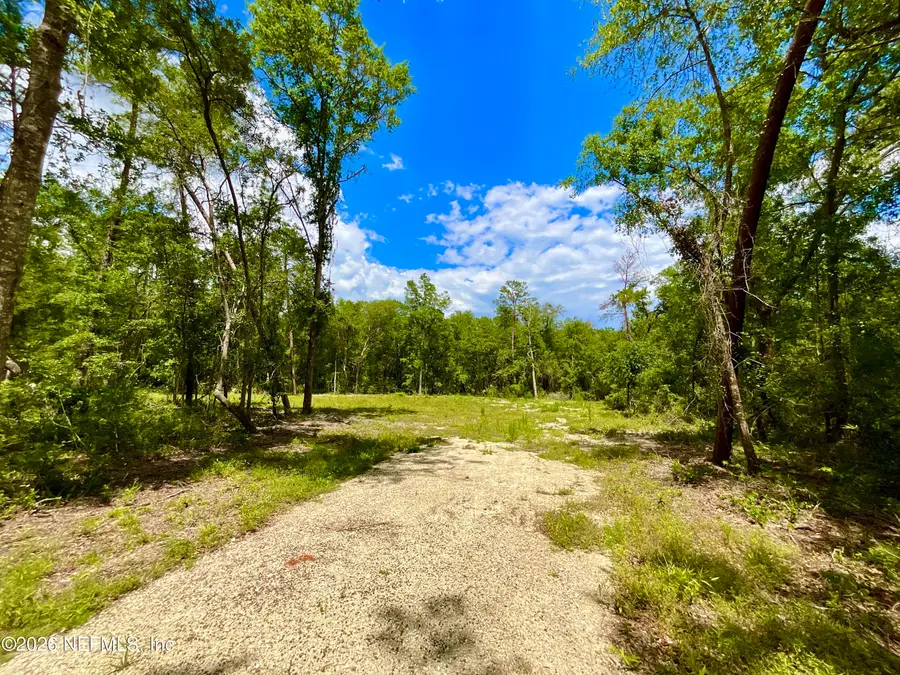 952 S Co Rd 21, Hawthorne, FL 32640 - #2