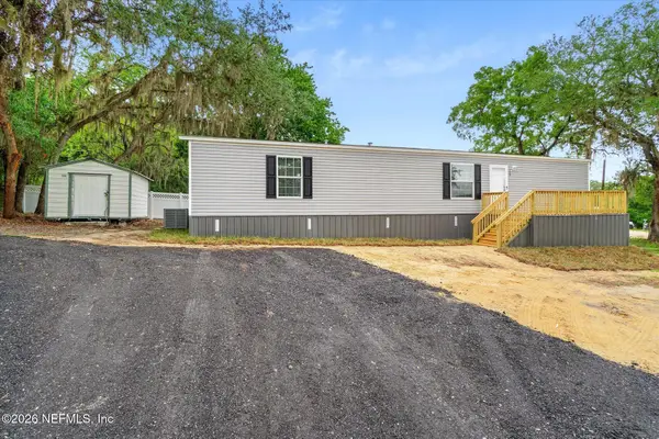 127 Riverside Trail, Satsuma, FL 32189