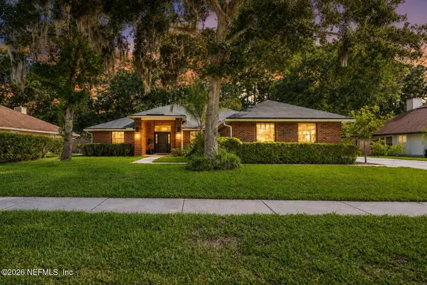12513 Gately Oaks E Lane, Jacksonville, FL 32225